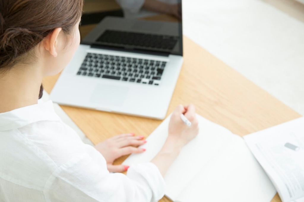 青沼オンライン英語塾 トップ トップレベルをめざす地方在住の方におすすめのオンライン英語塾